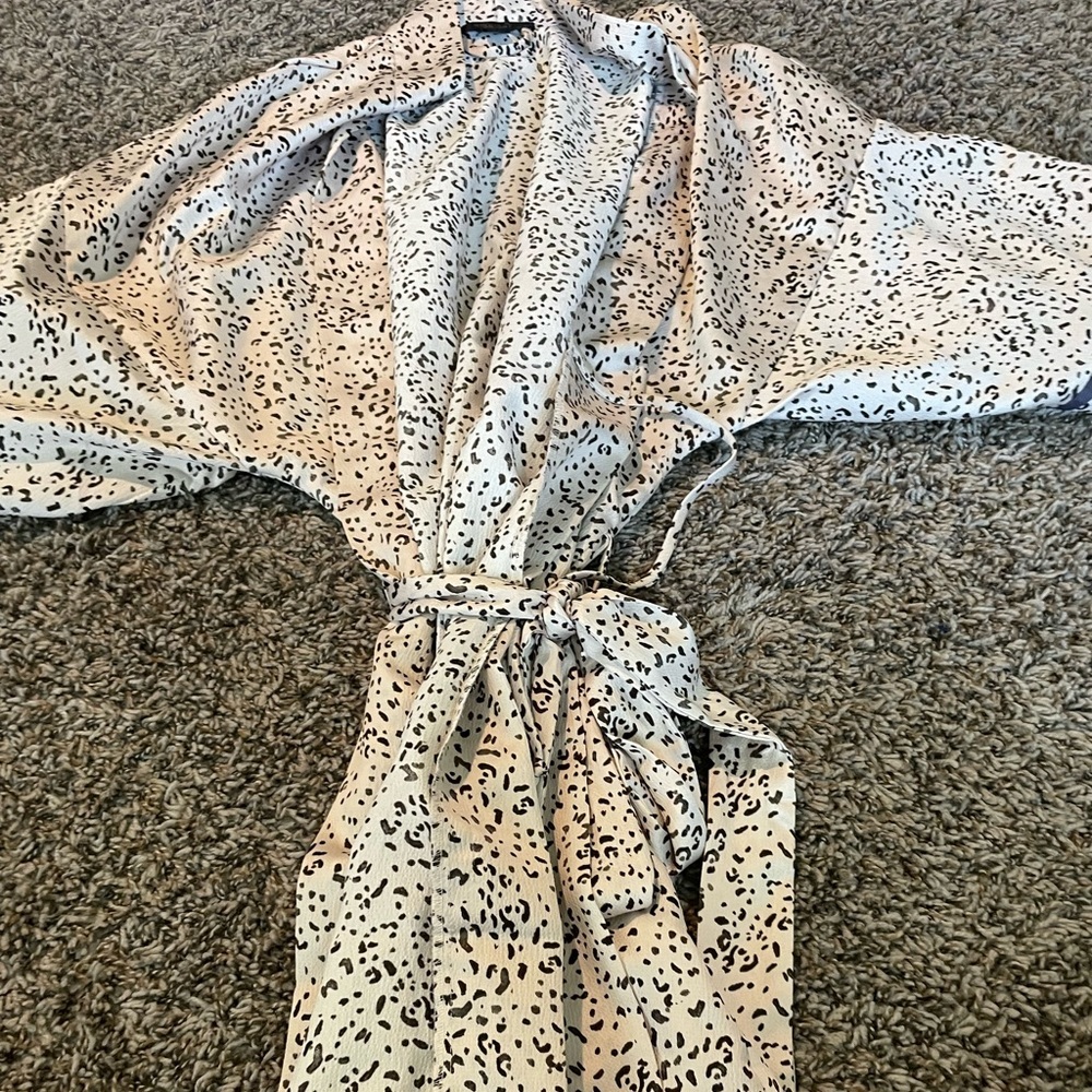 Midnight bakery bath robe sz M/L